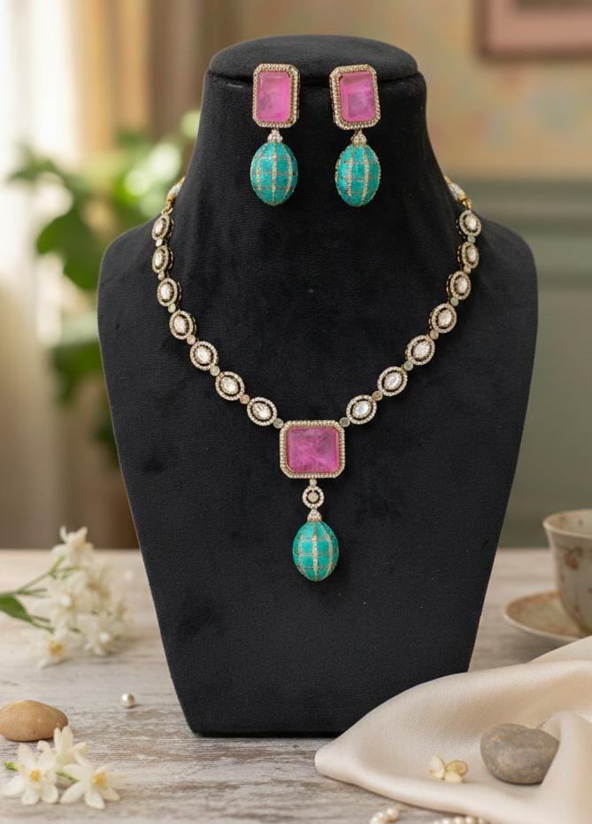 light-pink toned necklace set