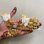 Vintage - yellow Kundan necklace