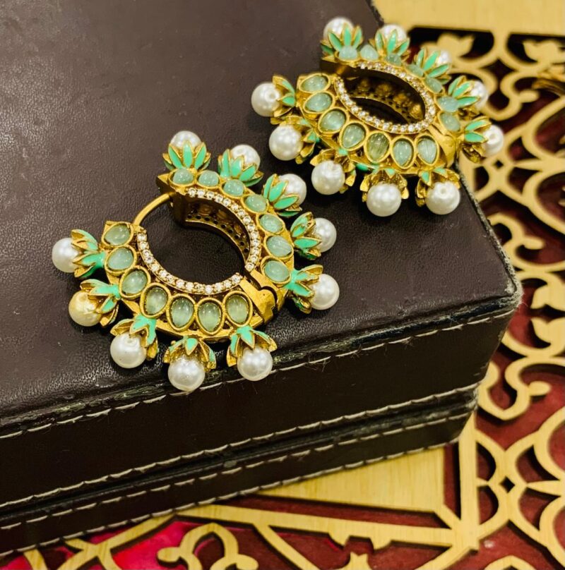 mint toned Kundan Earring
